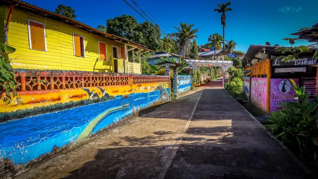 Bocas Del Toro, Panama 2024 aboard Shanti, photo 27
